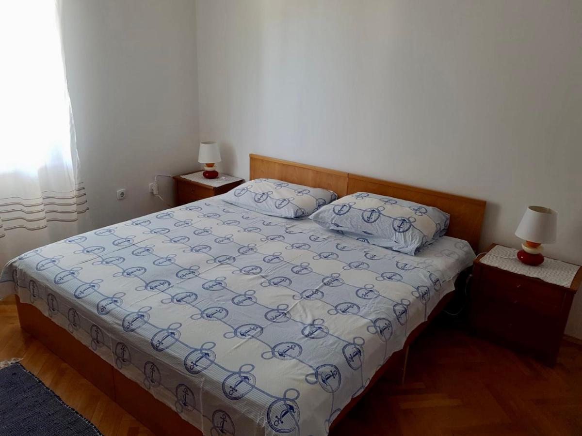 Apartmani Luka Zrnovo Dış mekan fotoğraf
