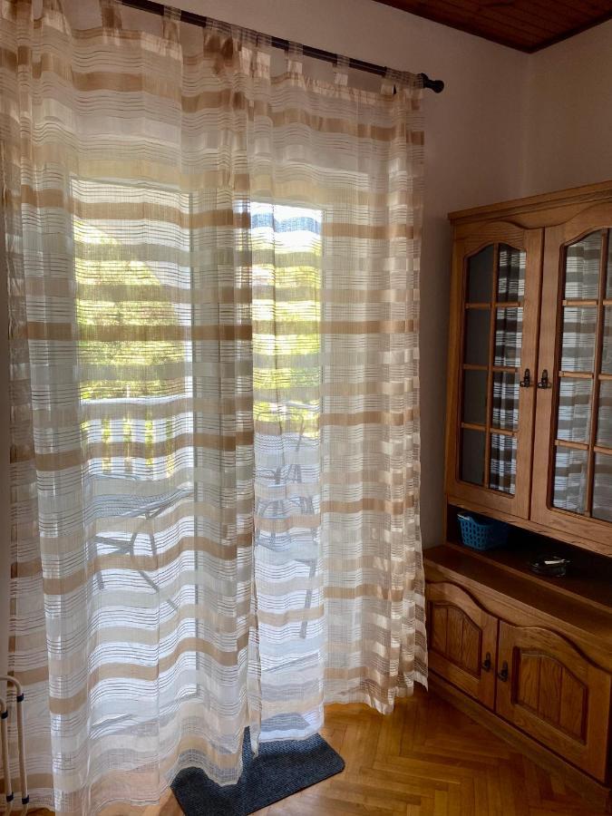 Apartmani Luka Zrnovo Dış mekan fotoğraf