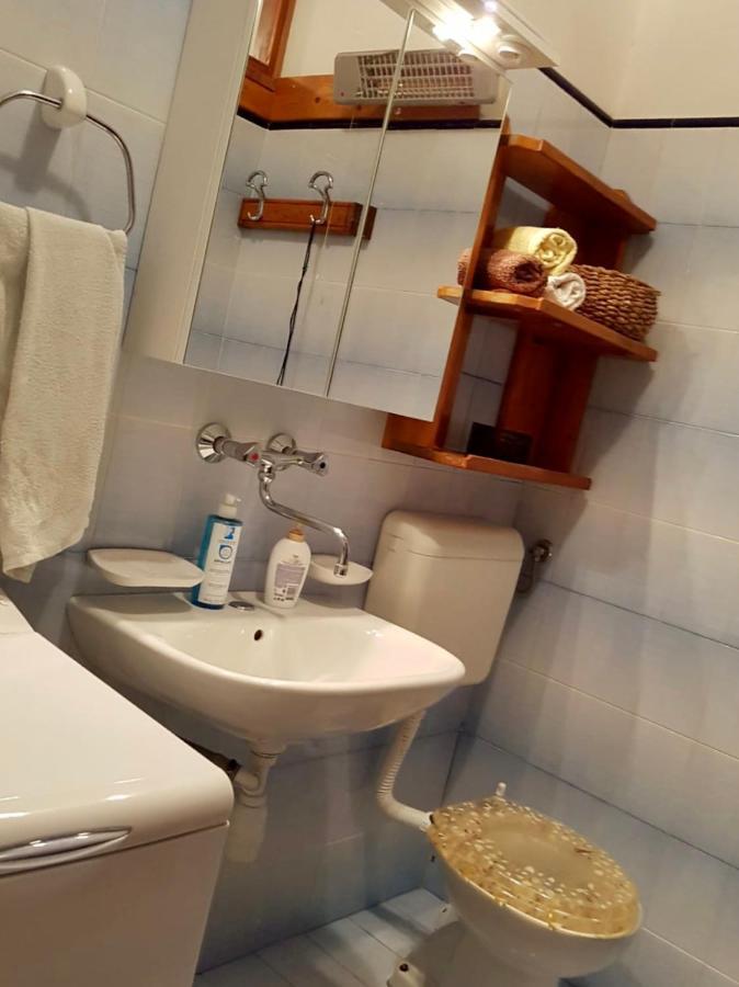 Apartmani Luka Zrnovo Dış mekan fotoğraf